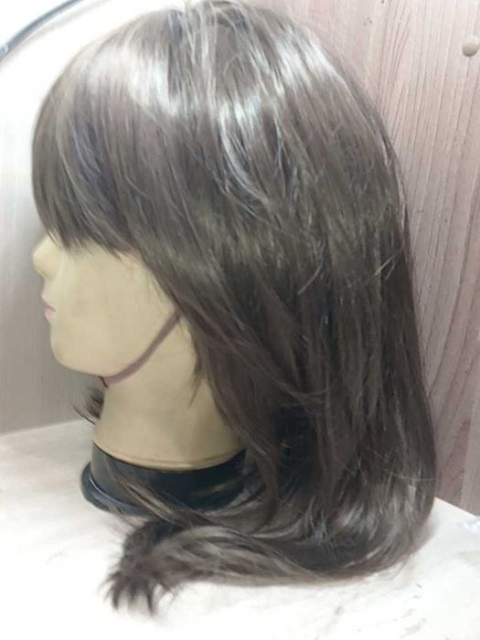 Модный женский парик