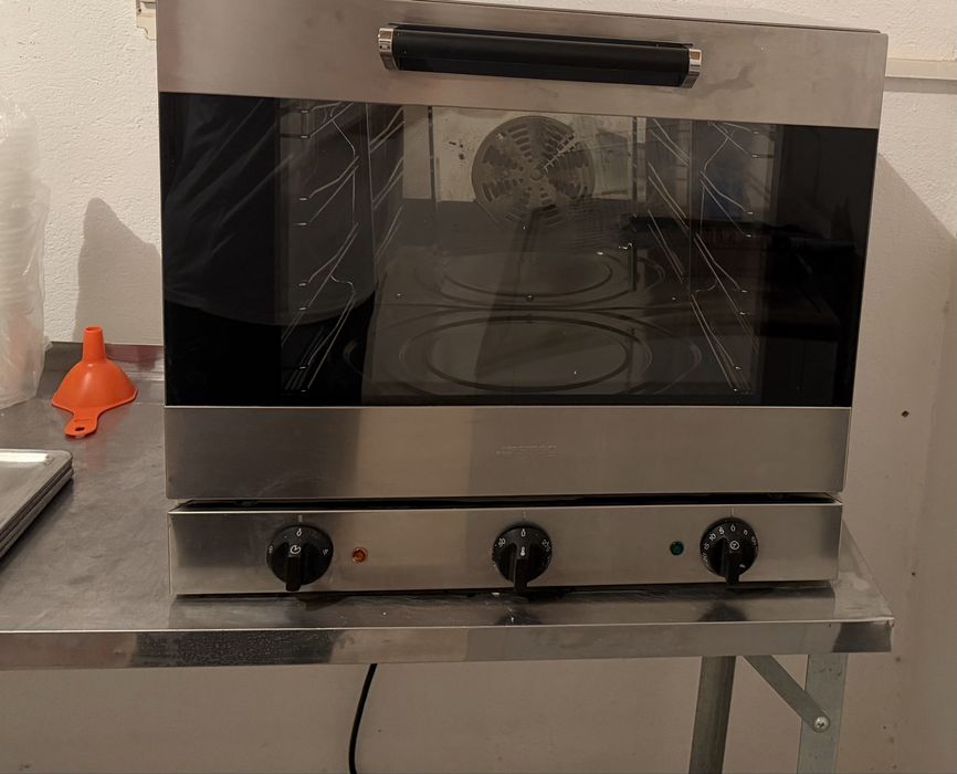 Печь Smeg — отличное состояние