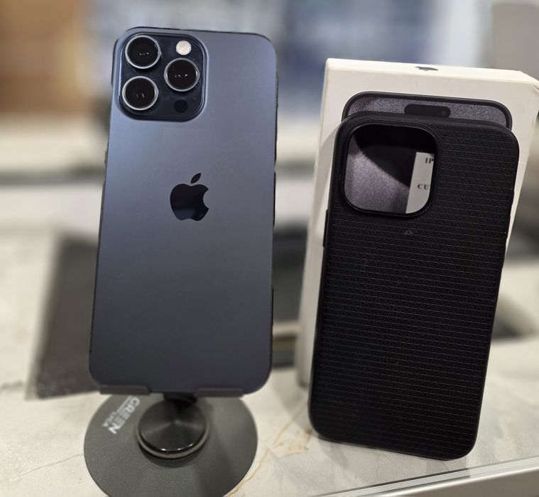 iPhone 15 Pro Max 256GB. / 91% Bateria