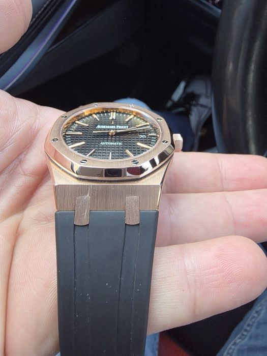 Audemars Piguet Royal Oak Offshore 15400OR.OO.1220OR.01