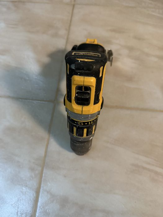 Vand dewalt dcd 795