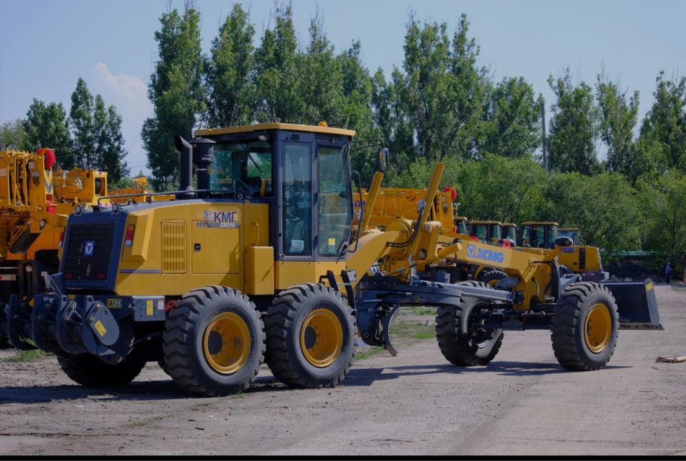 Услуги Автогрейдера GR215