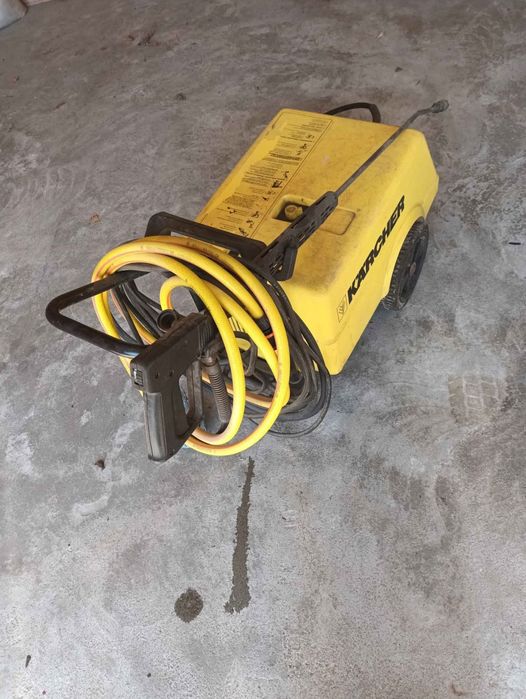 Керхер KÄRCHAR водоструйка