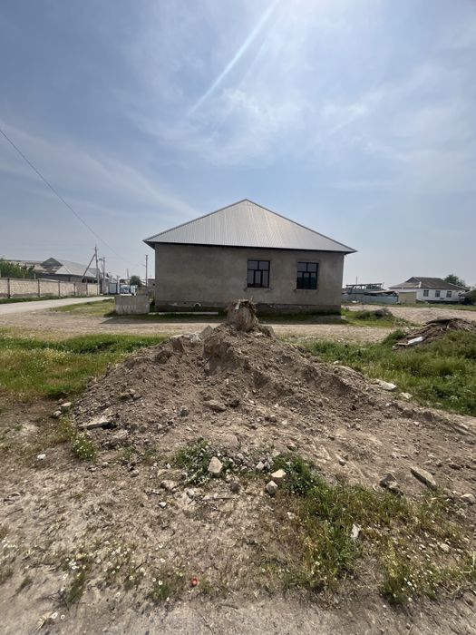 16 соток свет. Вода есть