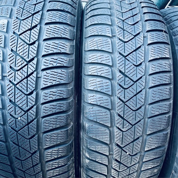 Anvelope iarna 205/60/17 bmw x1 X2 kia mazda audi mercedes