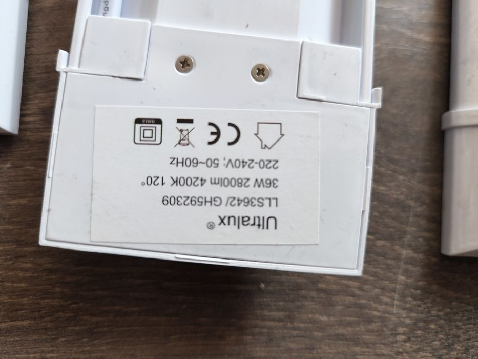 ULTRALUX  ЛЕД Панел- LLS3642 LED Слим Линейно Осветително Тяло Неутрална Светлина 220V 36W IP20