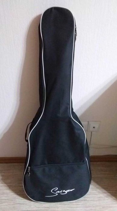 Продам классическую гитару