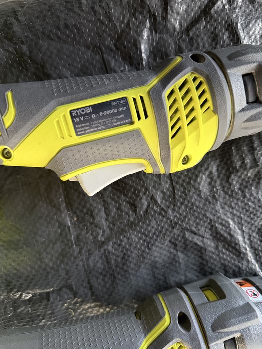 Ryobi Oscilant Multifuncțional electric 18V cu control de viteză