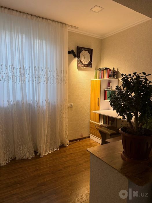 Продаю квартиру. ул. Шота Руставели