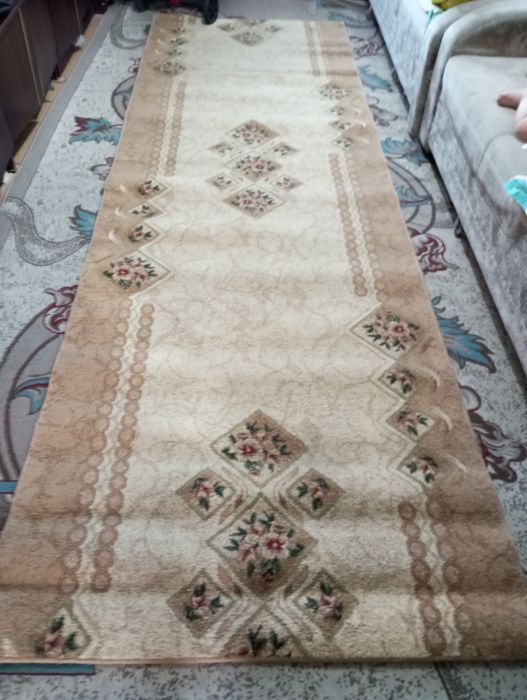 Продам ковры в хорошем состоянии