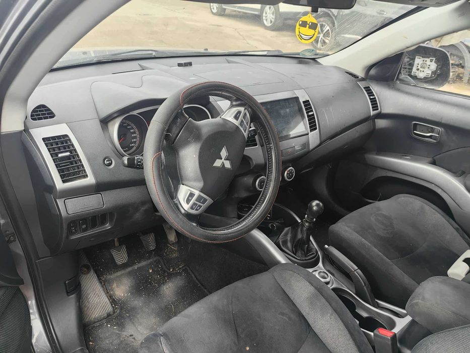 Митсубиши Аутлендър 2.0д 140кс 2007г.