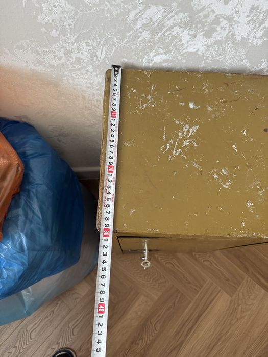 Продам железный сейф