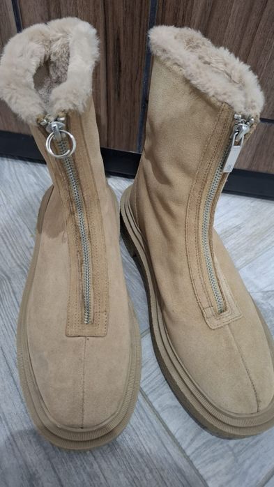 Боти естествен велур