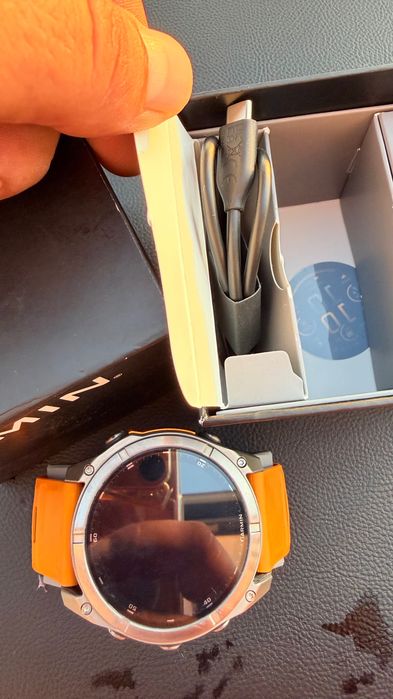 Продавам Garmin Fenix 8 AMOLED 51 mm – като нов!