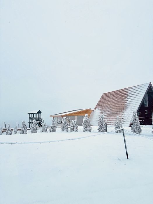 Cabana A frame / minipiscina inchisa