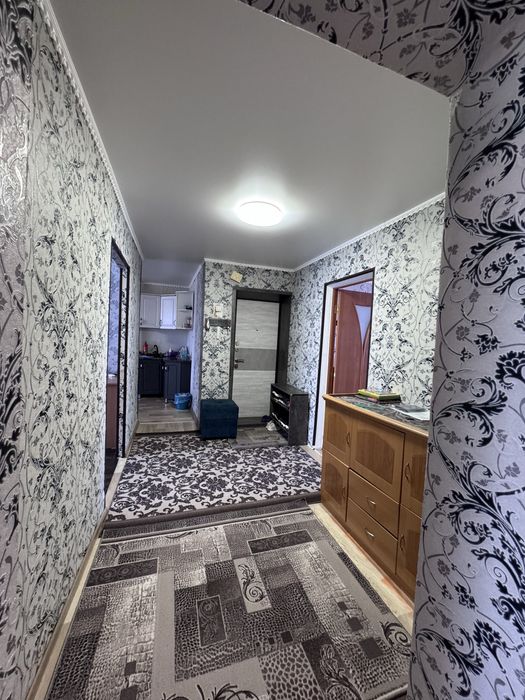 Продам 4-х комнатную квартиру