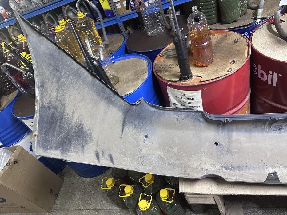 Продам бампер камри 30