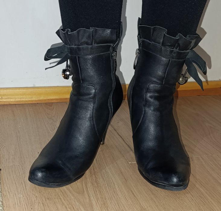 Ayollar etiki. 40000