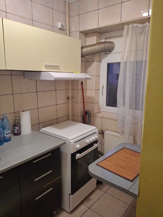 Inchiriez garsoniera cu loc de parcare zona Petre Ispirescu / Rahova / Sect 5