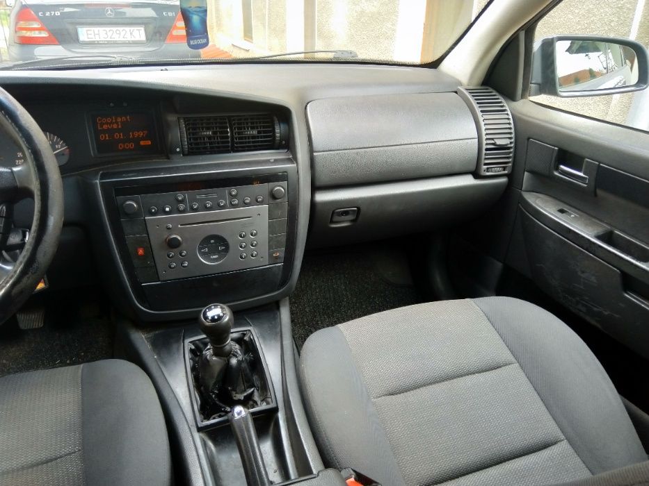 Опел Омега В 2002