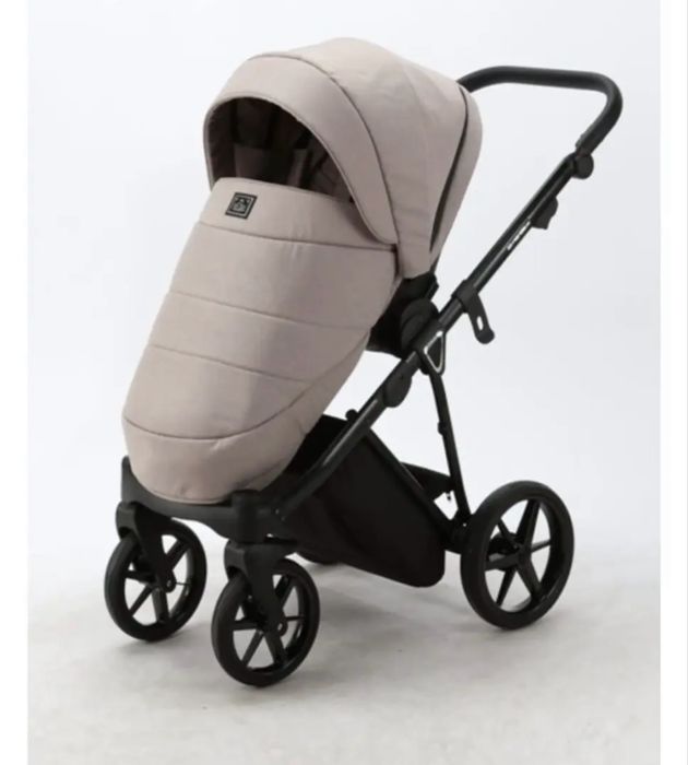 Продам коляску 2в1 Adamex