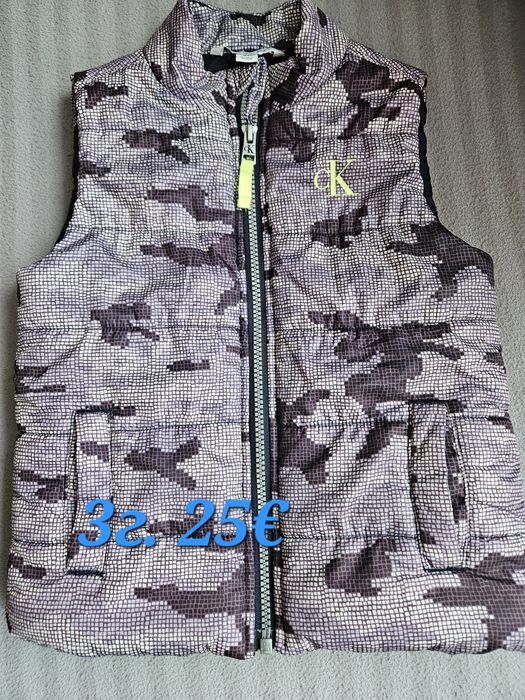 Calvin Klein елек, Nike яке за момче