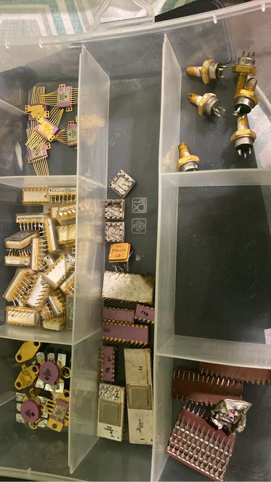 Измерительные приборы, платы, радиодетали