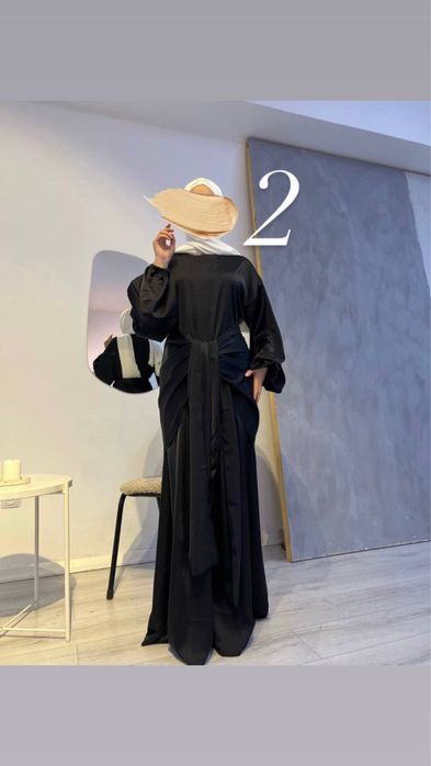 Разгрузка женских вещей