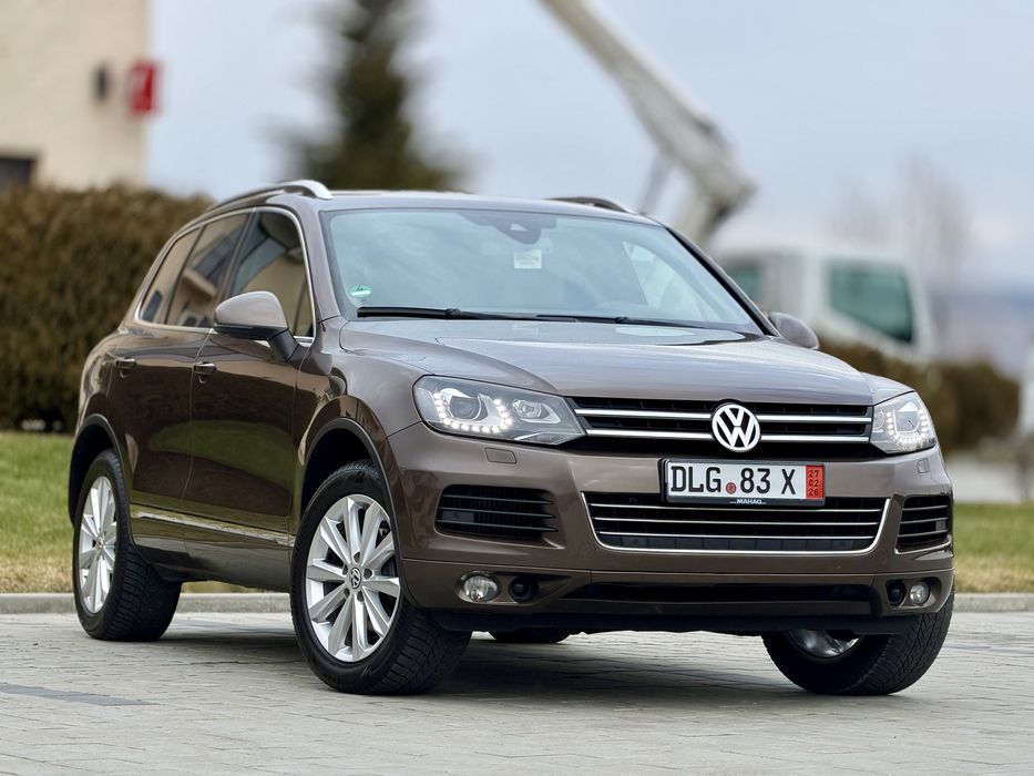 VW Touareg Exclusive 2014 3.0 DIESEL  245 CP - ACC side-line Asist TOP