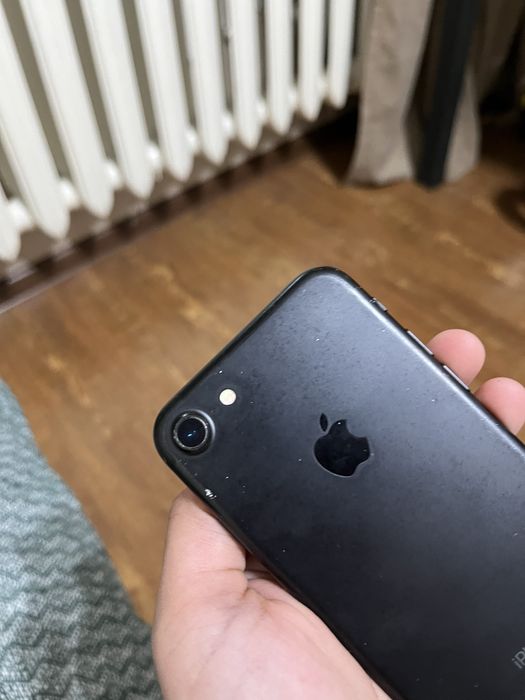 Продам/обменяю iPhone 7