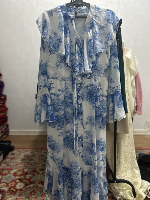 Женский вещи