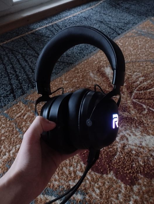 Set gaming (calculator,scaun,mouse,tastatura, monitor,casti)