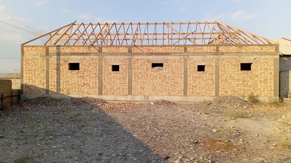 Ustalar hizmati g'ish uramiz uy ko'taramiz tom yopamiz