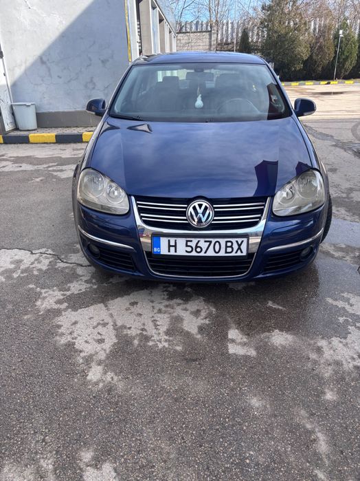 Продавам vw Jetta