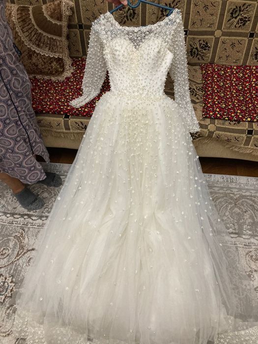 Продам свадебное платья