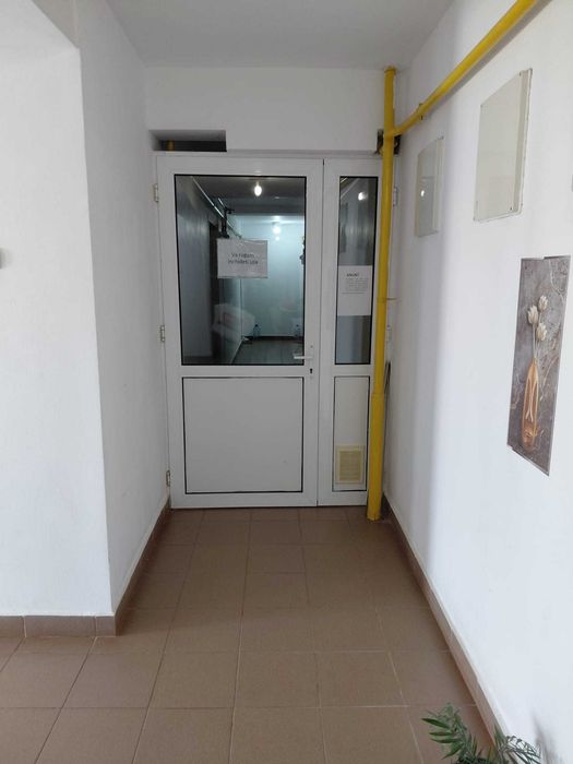 Proprietar - Apartament 1 cameră complet renovat, 37 mp + balcon 5,55 mp, bloc ANL 2011 cu lift, Str. Pricazului, Orăștie