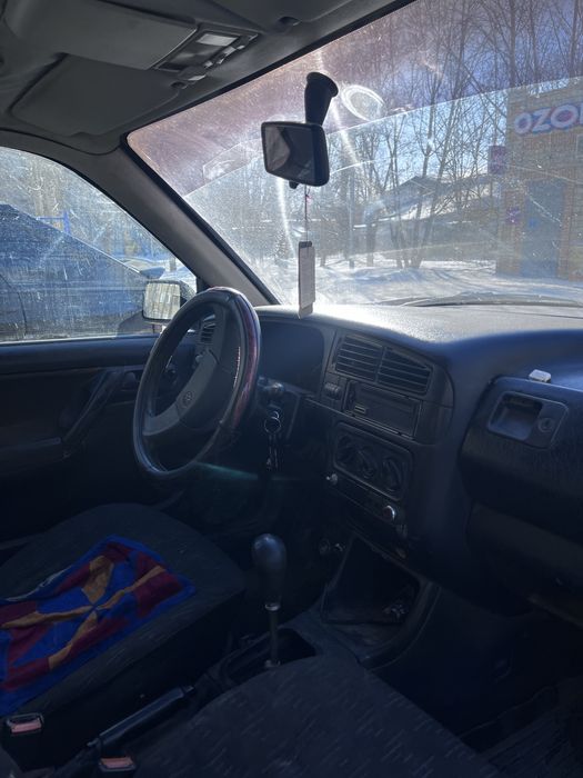 продам ГОЛЬФ 3 2001 года