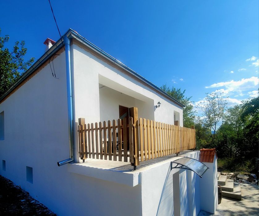 Продава се Къща в Първомай - 110 кв.м за 418 €/кв.м - Снимка #2