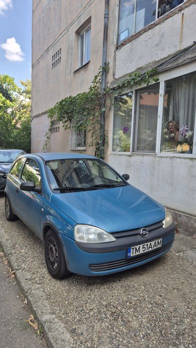 Opel corsa 1.0 livrari, glovo