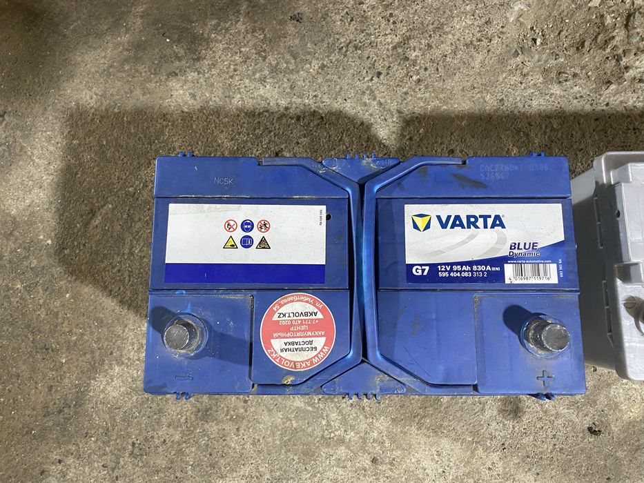 Продам Аккумулятор Varta 95Ah