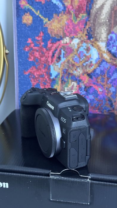 Фотоаппарат Canon RP