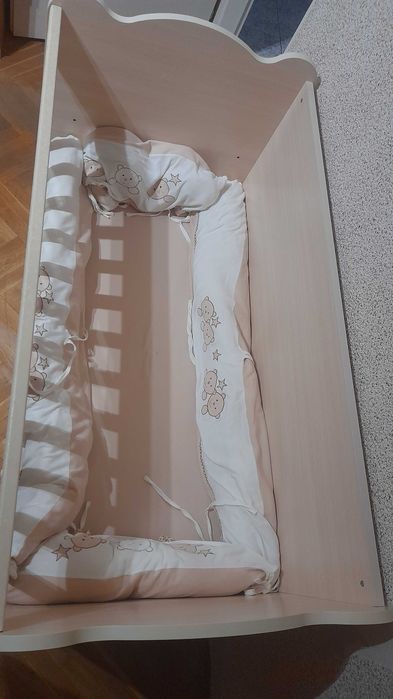 Детско легло с преграда