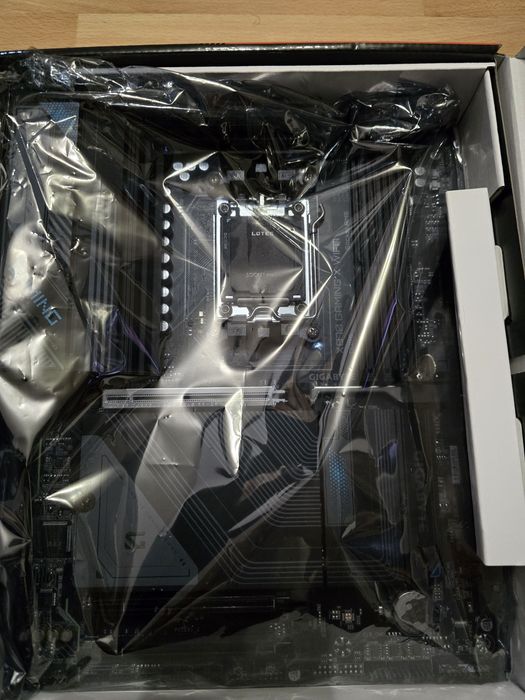 Gigabyte X870 Gaming X Wifi7 AM5 DDR5 дъно за Ryzen -НОВО