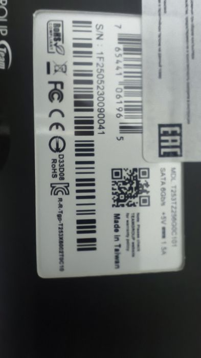 SSD sata3 256gb новый запечатан