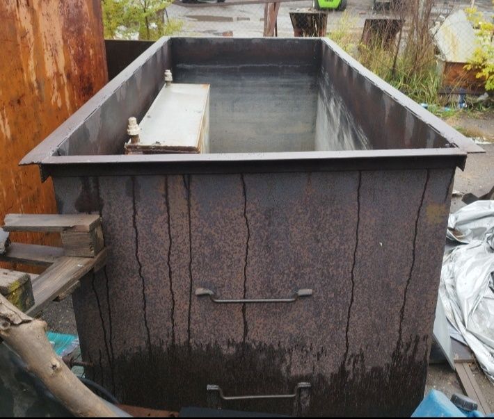 Бак, вагонетка, ёмкость для воды с доставкой