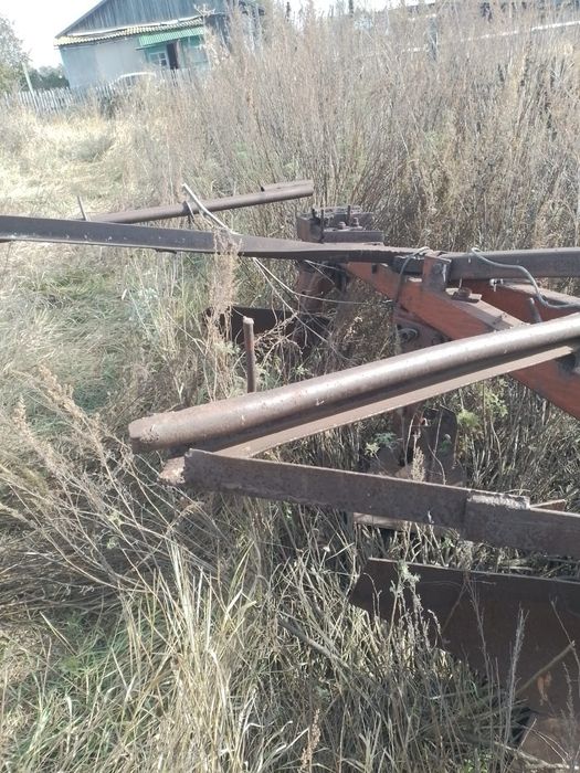 Продам 4-х корпусный плуг