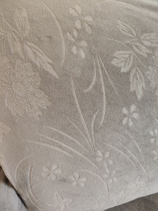 Продам чехлы на мягкий уголок