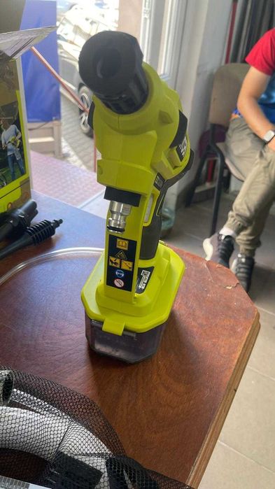 Pistol spalare cu înaltă presiune RYOBI RY18PW22A 18V One+ 22 bar (fără baterie)
