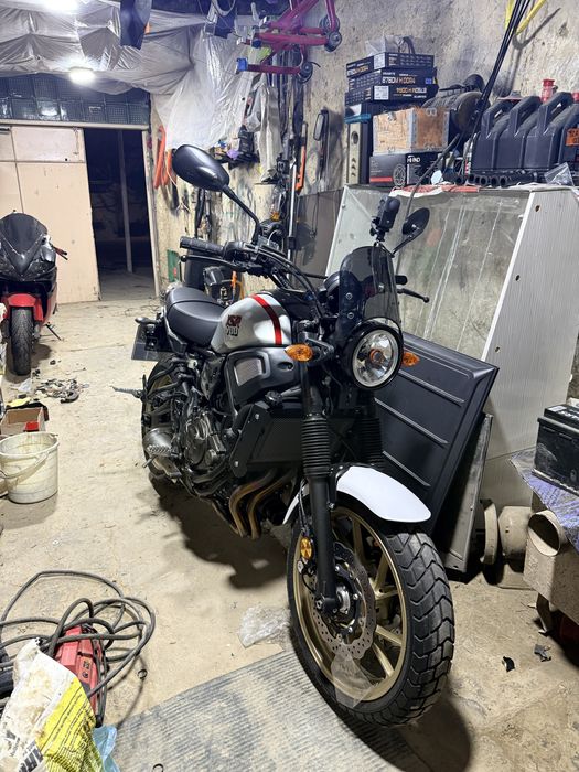 Yamaha  Xsr700Abs  2023 yil 2.000 km yurgan