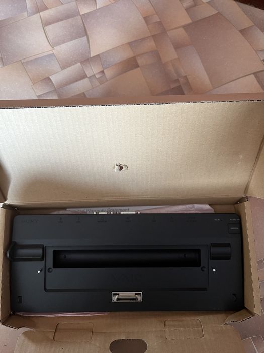 Продам док станцию Sony Vaio новая